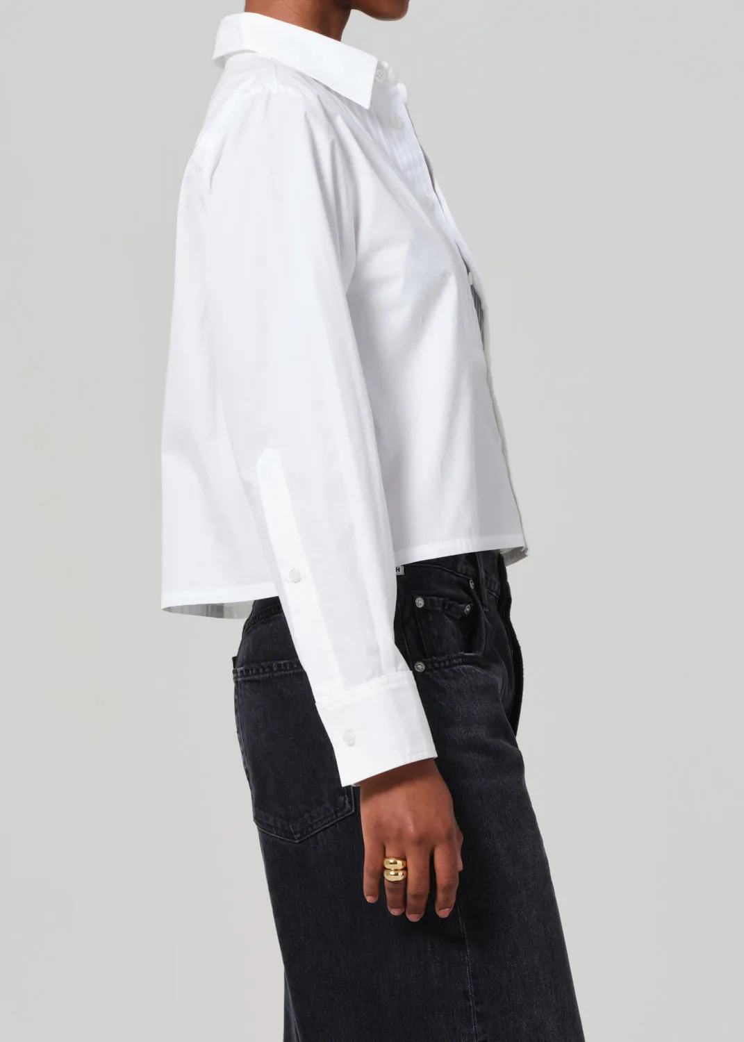 Fino Boxy Cropped Tuxedo in White