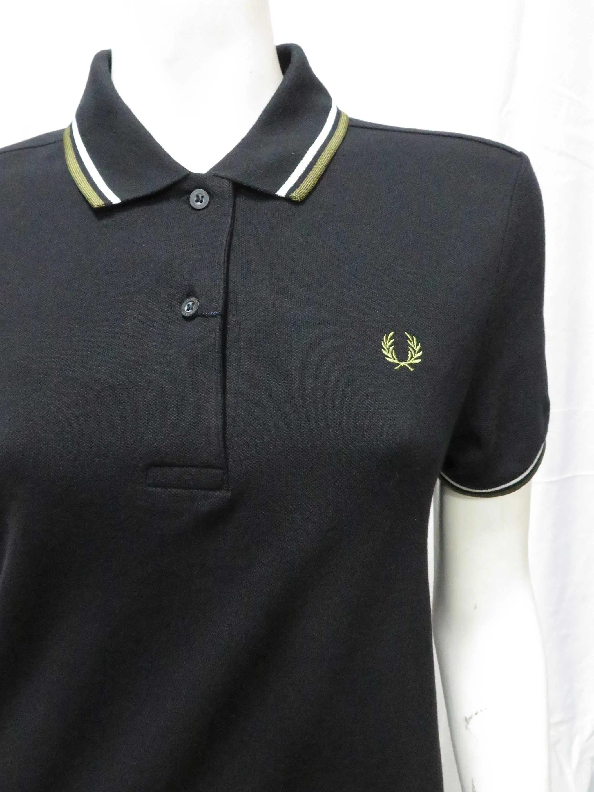 Fred Perry Twin Tipped Dress Military Green/ Ivory White