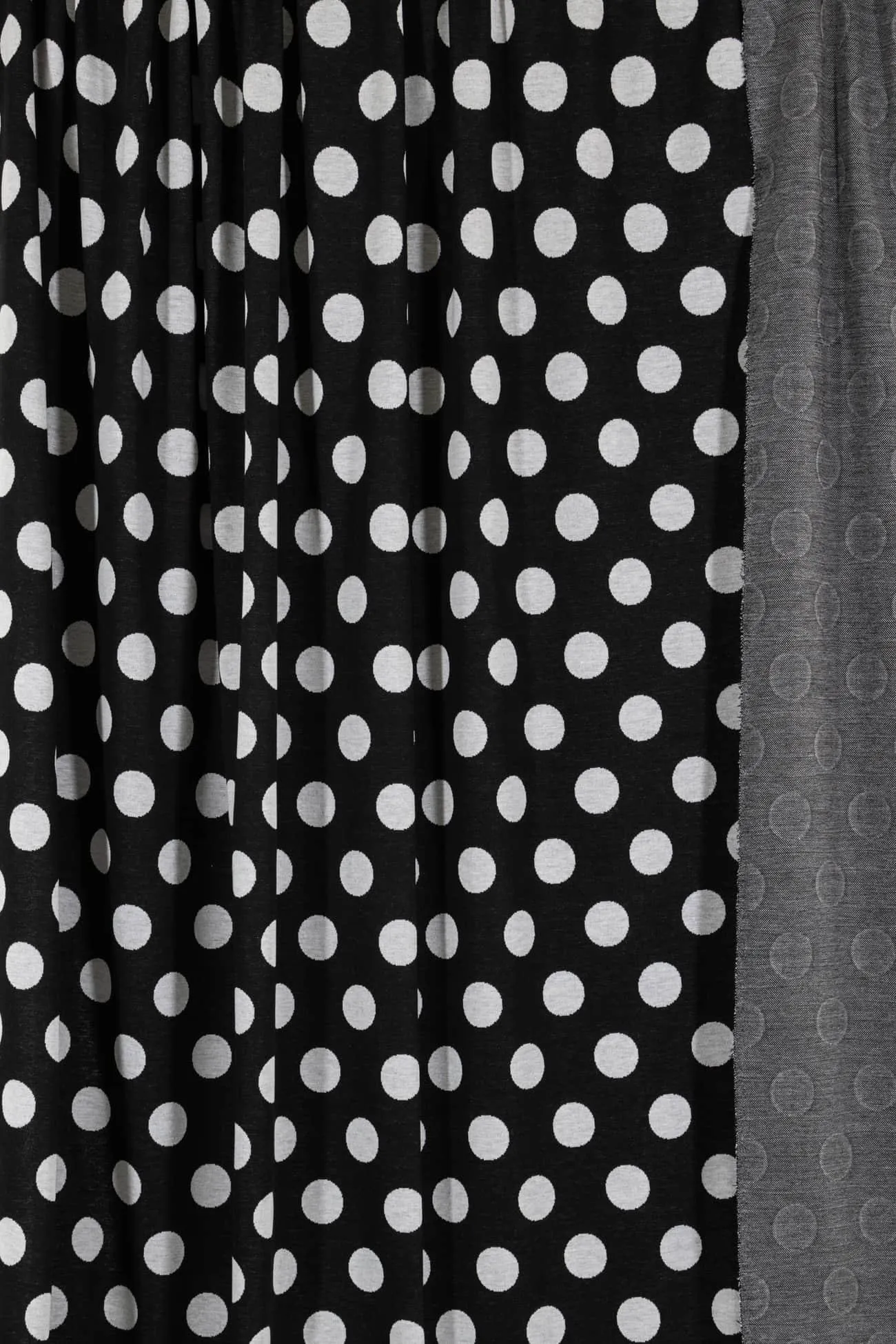 Grande Off White Dots Double Knit - ENDCUT