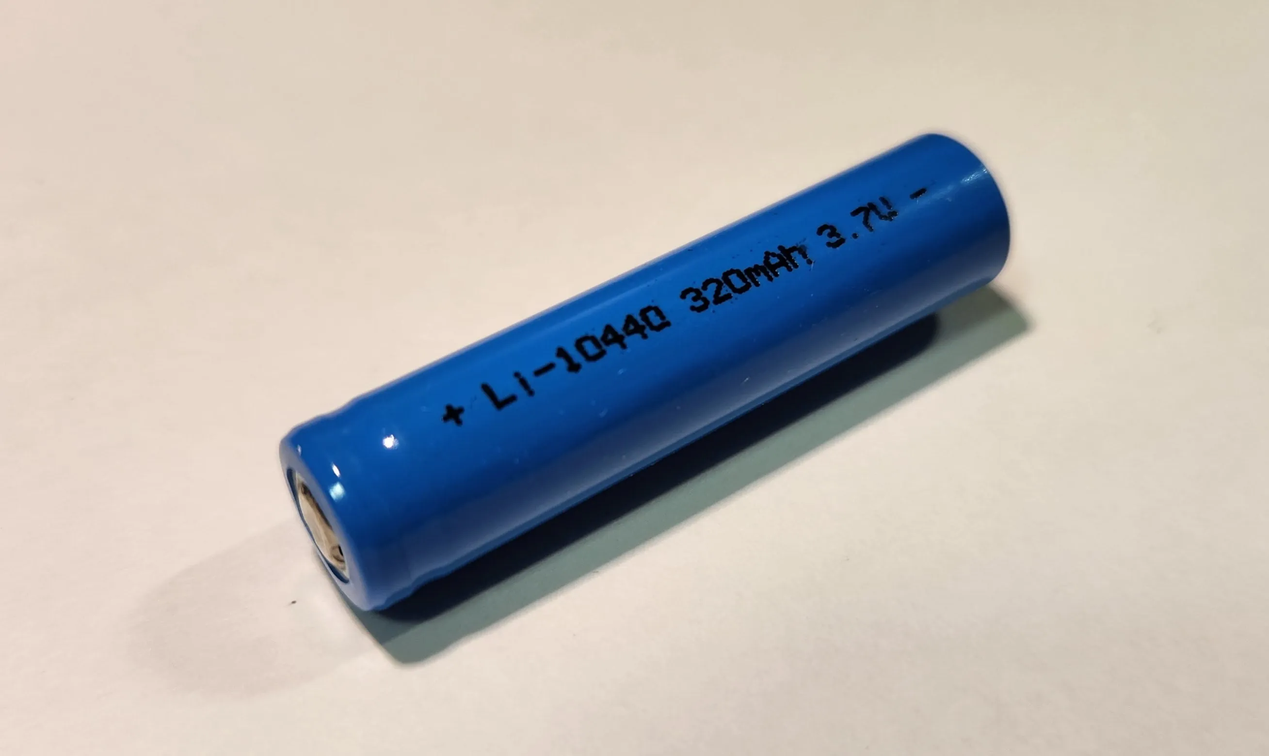 Uxcell 10440 ICR10440 3.7v 320mAh flat-top Rechargeable Li-on Battery *** HAS TO BE SHIPPED WITH FLASHLIGHT   FEDEX ***